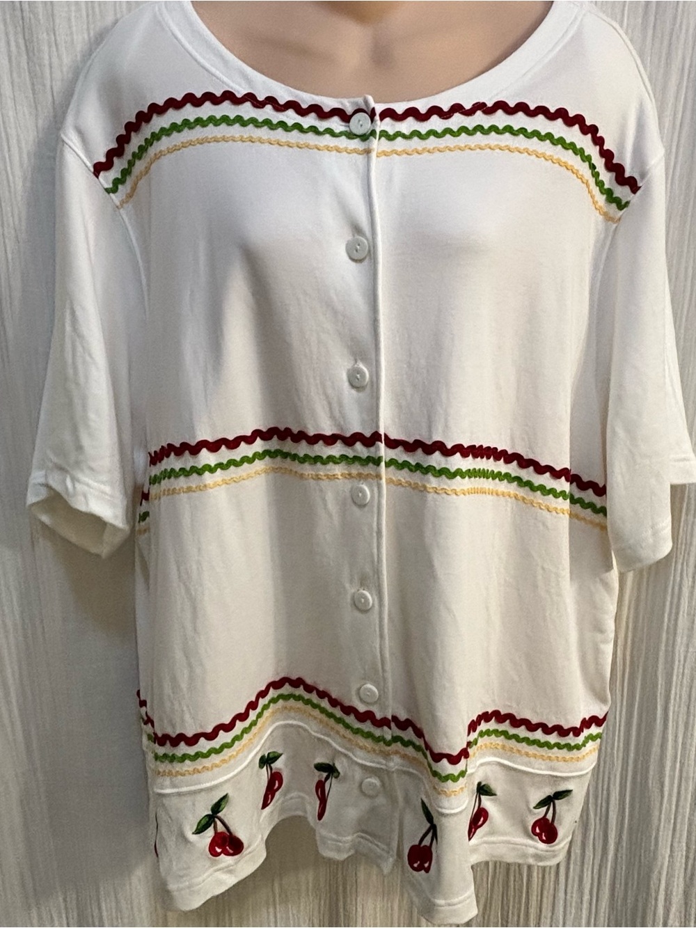 Vintage Bechamel Women's Plus 3X White Button-Front Knit Top Cherry Embroidery